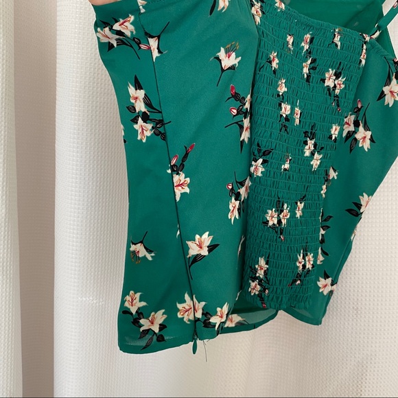 ASTR the Label Green Floral Tank Top - Picture 5 of 7